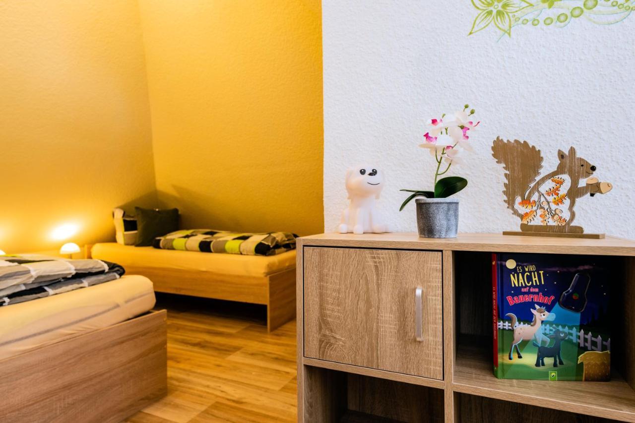 Waldblickwohnung Mit Schoener Terrasse Und Kamin *
